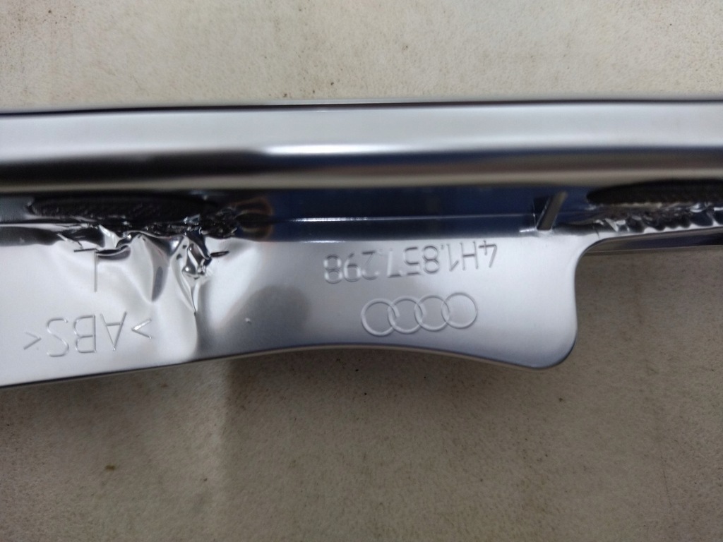 фото №9, 4h1857298 молдинг декоративна dekor жабо панелі панель приладів audi a8 d4 13-17