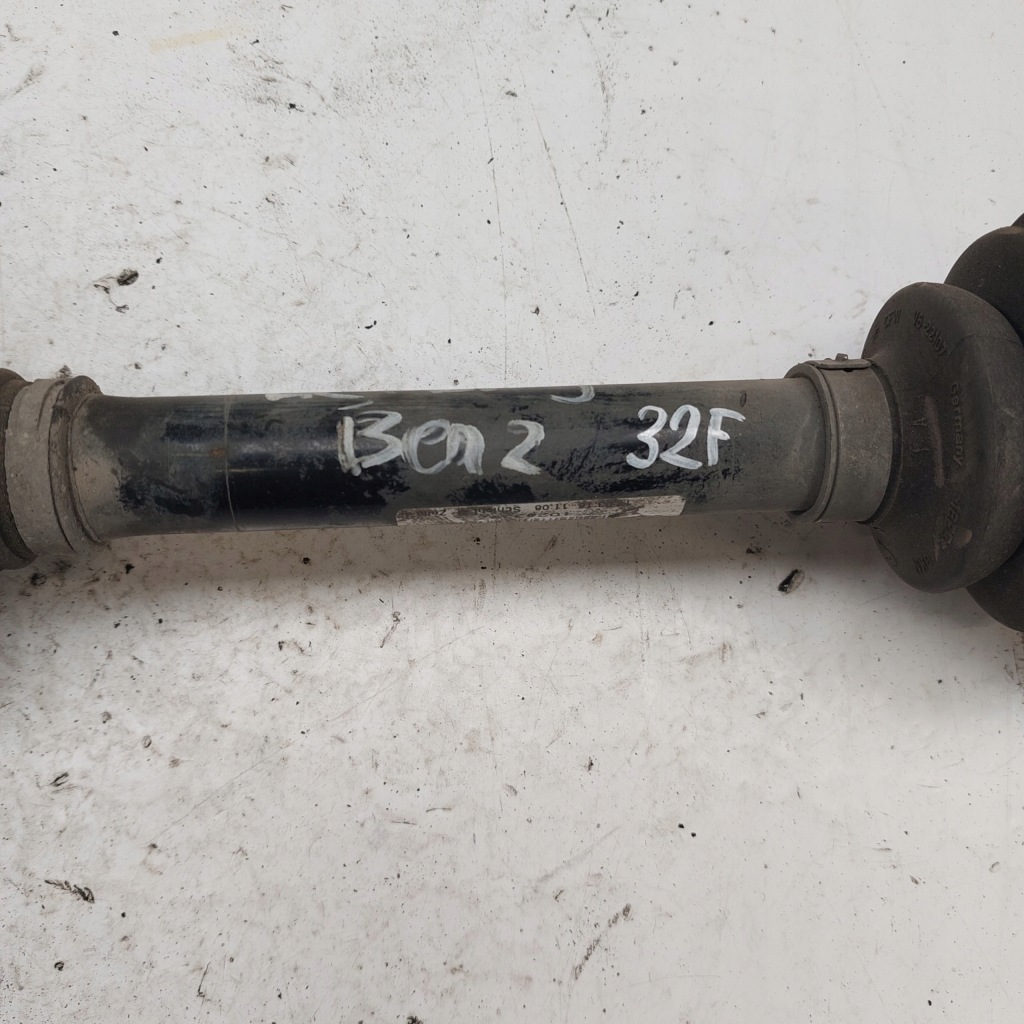 Привідний вал лівий перед 1.4 t 13335145 opel astra iv 2009- j Недорого