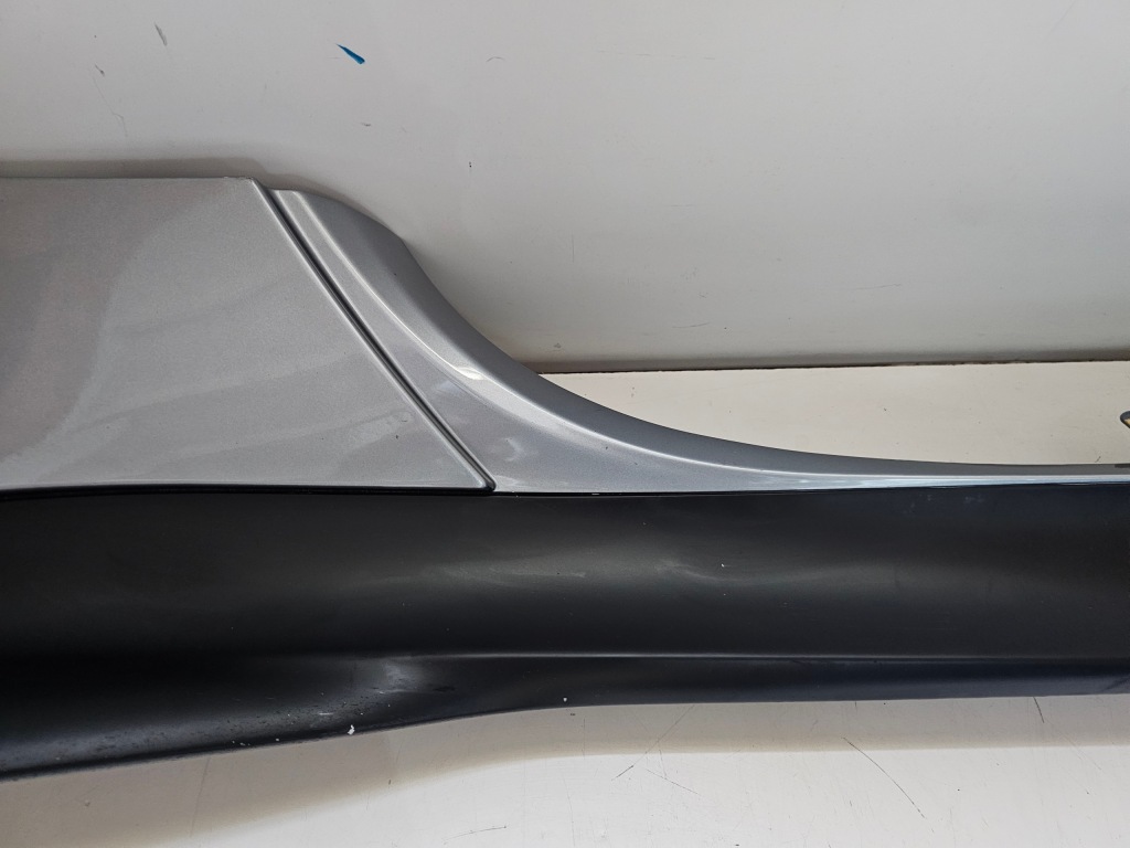 фото №3, Ferrari sf90 xx stradale молдинг поріг права