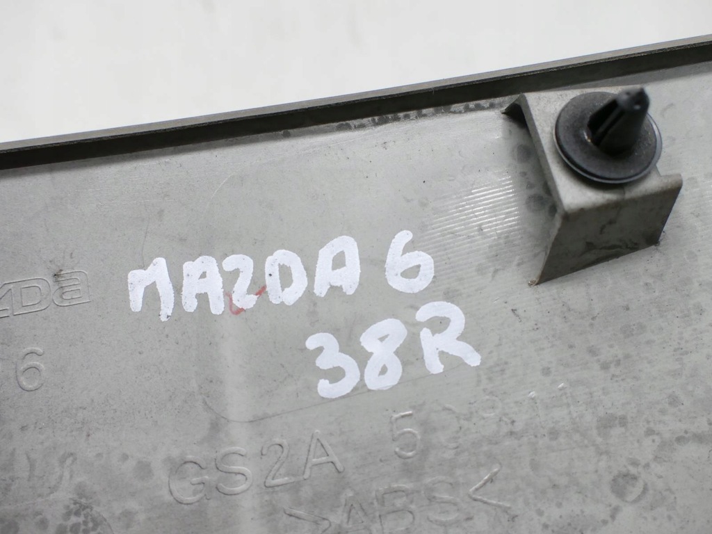 фото №11, Mazda 6 gh li kombi накладка крышки багажника 38r 12r