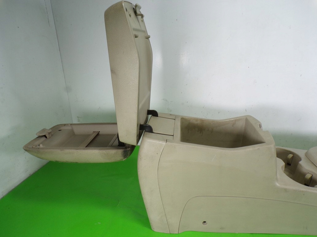 фото №5, Hyundai santa fe ii туннель средний подлокотник