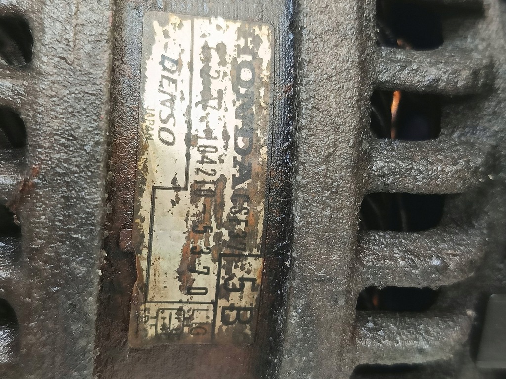 фото №8, Honda cr-v iii lift 09-12 генератор kompletny r20a2 2,0 b