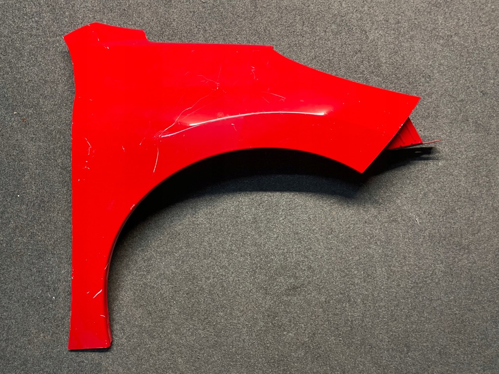 фото №1, Peugeot 207 крыло правый передний oryg.