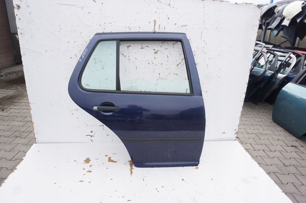 Купить Дверь правый  задняя volkswagen golf 4 iv