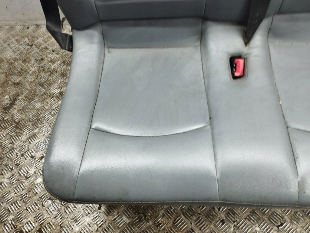 фото №11, Mercedes-benz vito viano w639 2004 заднє сидіння задня / сидіння drugiego rzędu