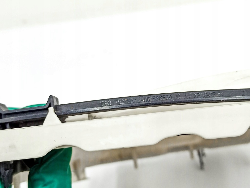 фото №13, Bmw 3 e92 e93 2010 коробка запобіжників