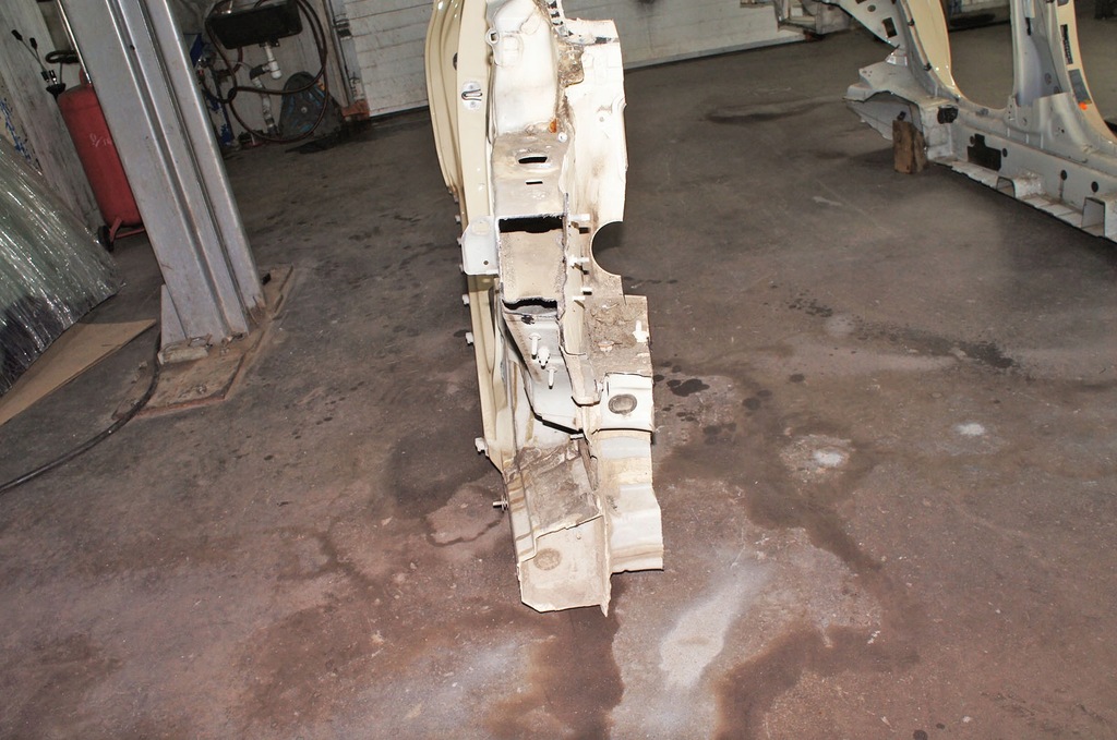 фото №5, Tj417 mercedes w213 поріг блок двигуна a правий перед