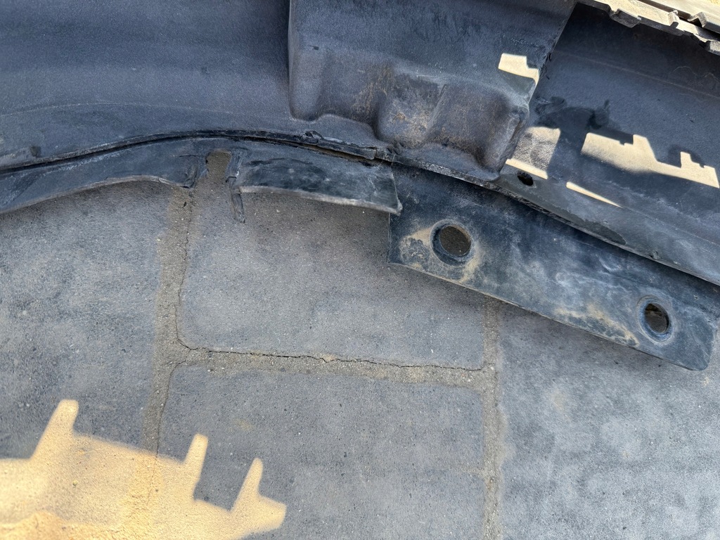 фото №8, Maserati levante 16-19 бампер перед