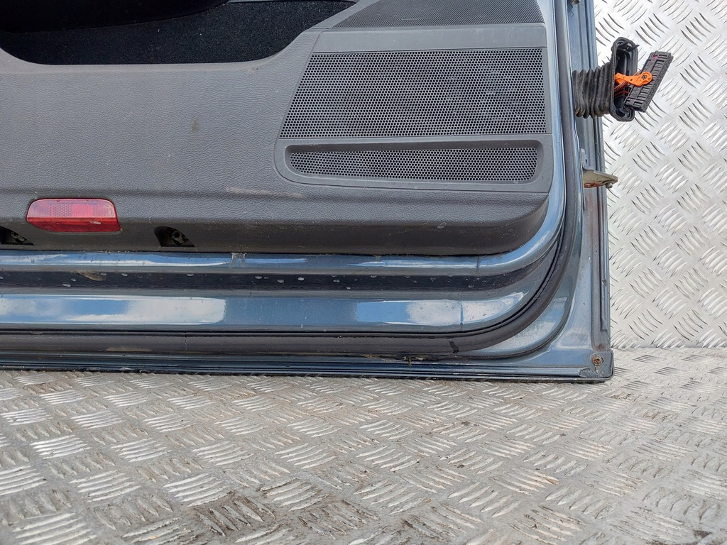 фото №11, 101. дверь левый перед vw passat b7 lk7x