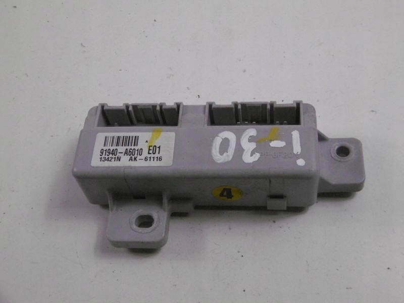 фото №5, Hyundai i30 ii gd реле модуль 91940-a6010