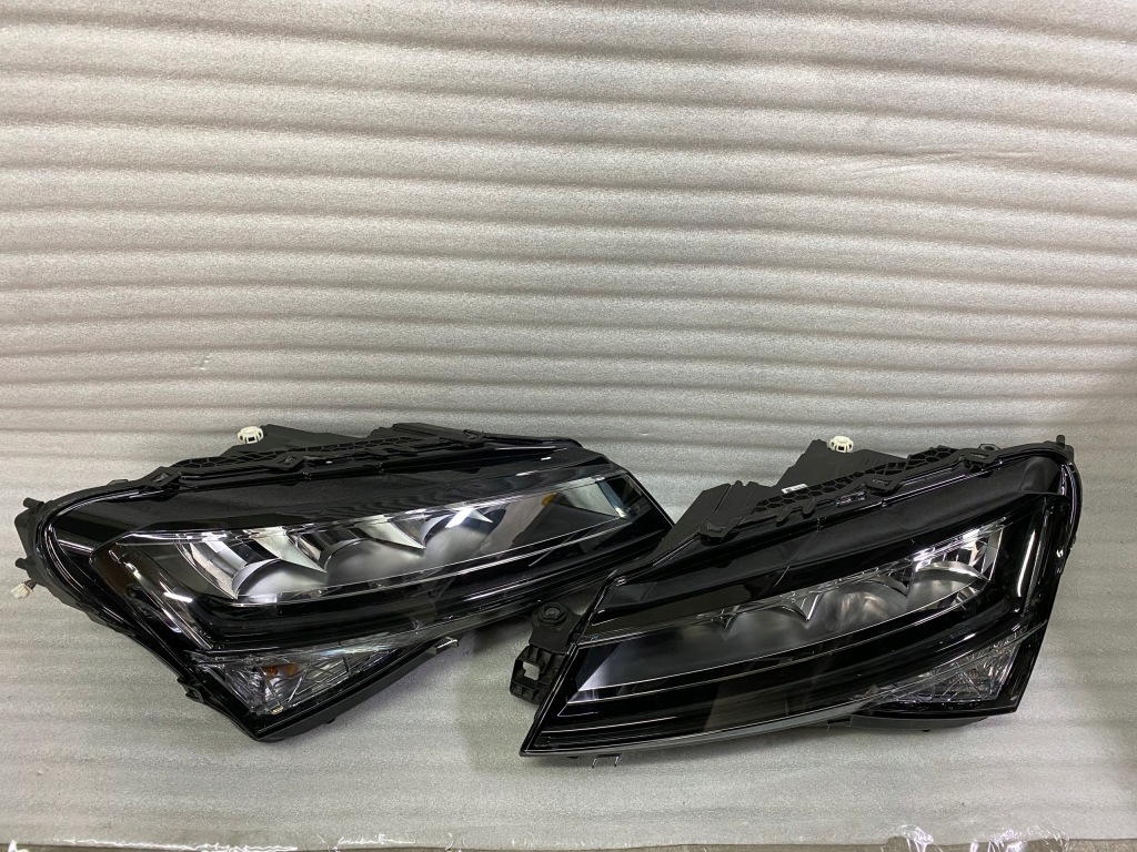 фото №1, Skoda superb 3 3v1 lift led лампа ліва права