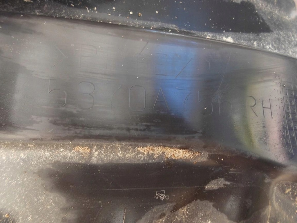 фото №6, Підкрилок правий перед mitsubishi asx 5370a756