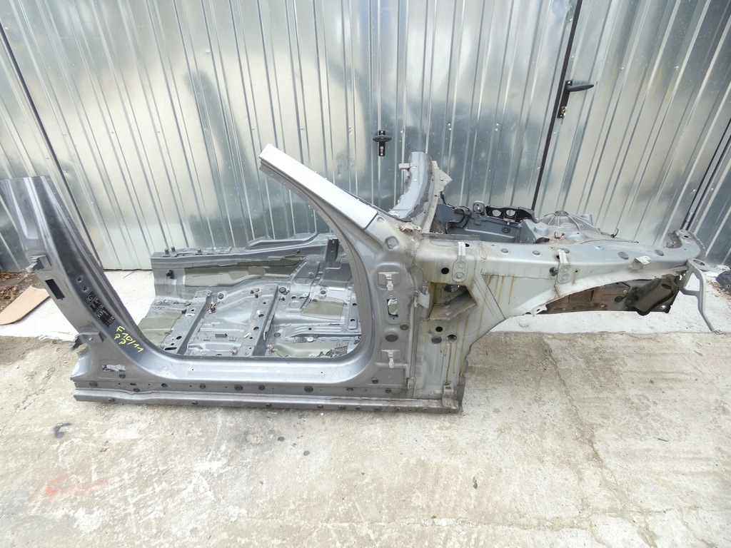 фото №1, Bmw f10 f11 чверть правий перед лонжерон поріг