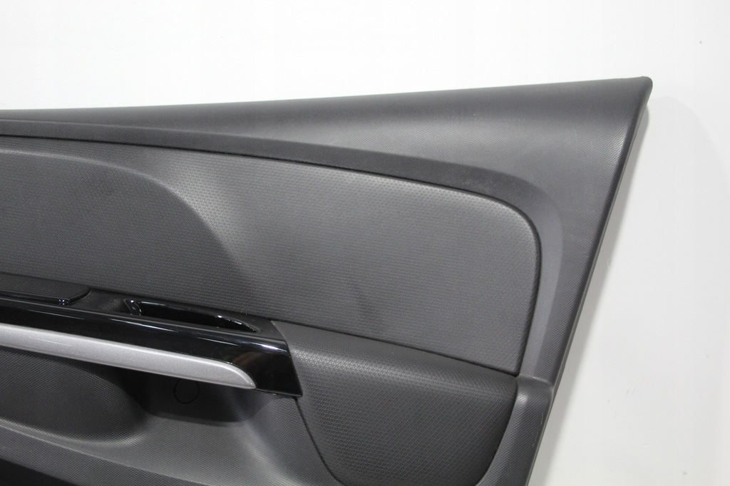 фото №3, Обшивка двері правий перед clio iv 4