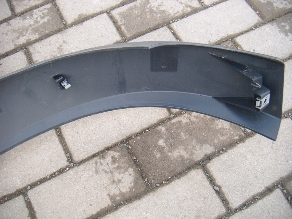 Renault range t gama решітка радіатора нижня молдинг решітка радіатора 82275648 Зі Шроту