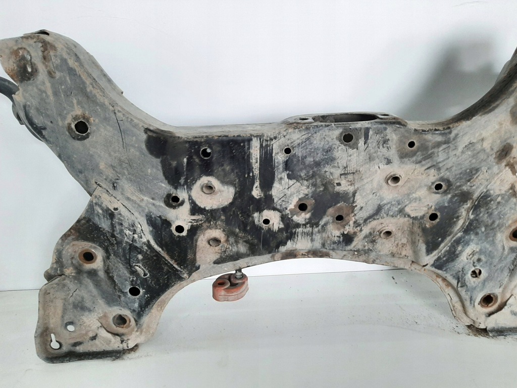 фото №13, Hyundai elantra v lift 1.6 16v 14r підрамник підрамник перед 62401-3x700