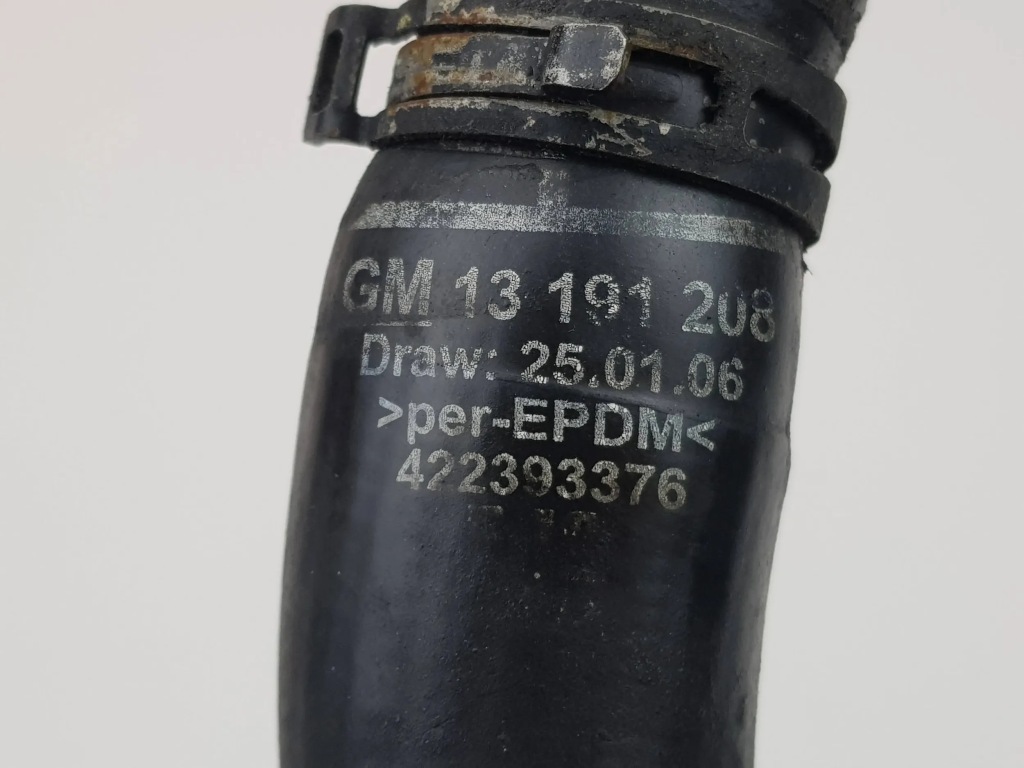 Купить Шланг пабтрубок  труба радиатора воды opel corsa d 1.3 13191208