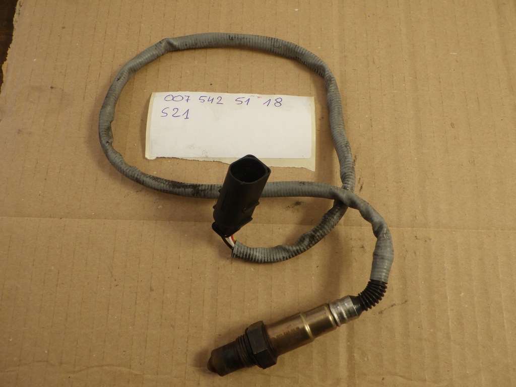 фото №1, Mercedes w212 датчик лямбда-зонд 2.2cdi 0075425118