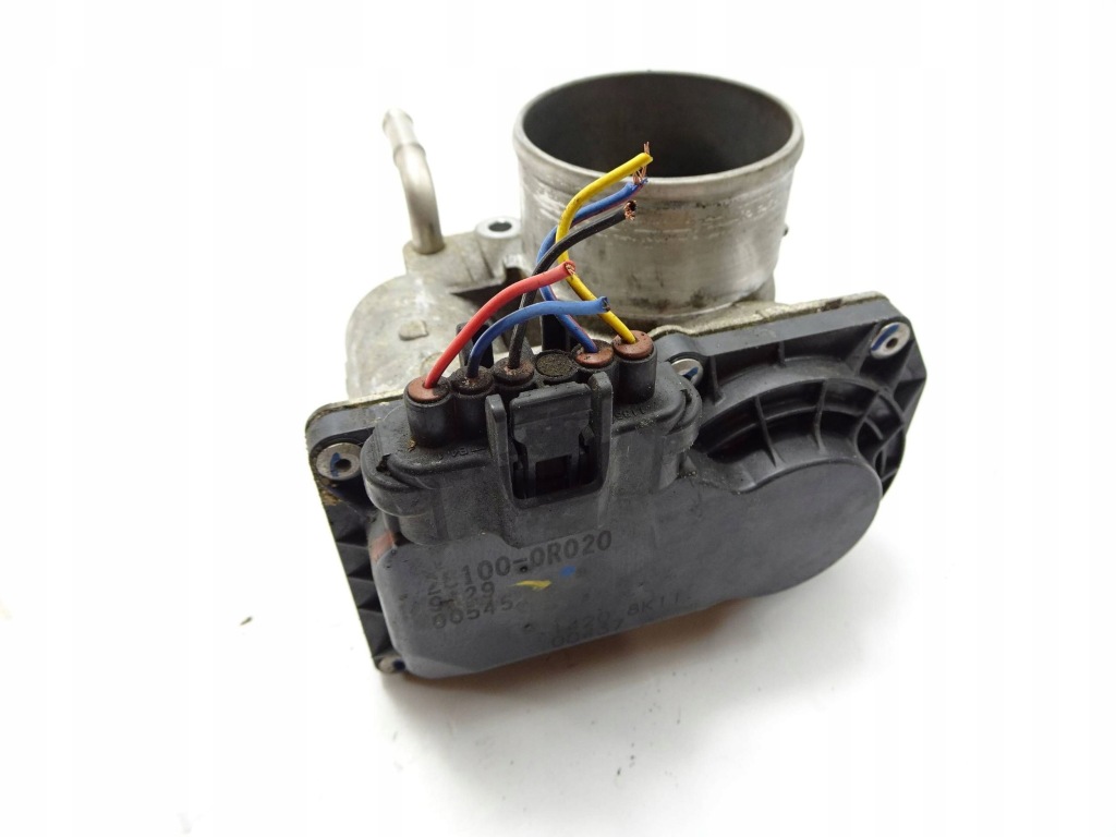 фото №1, Дросельна заслінка toyota verso 2.0 d4d