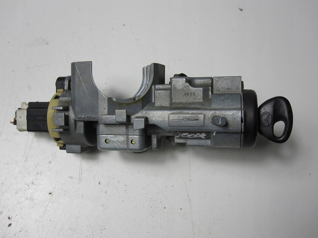 фото №9, Замок зажигания с ключ mazda premacy 2000r