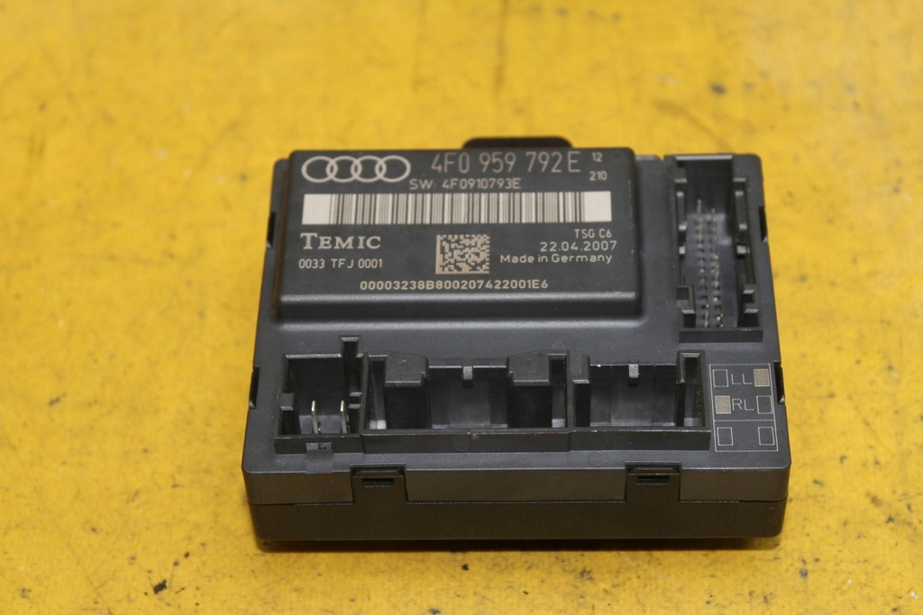 фото №1, Модуль дверь audi оригинальный номер 4f0959792e