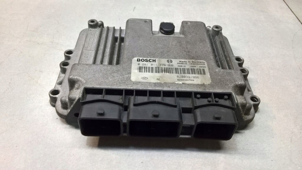 фото №1, Блок керування бортовий комп'ютер двигуна scenic ii 0281011776