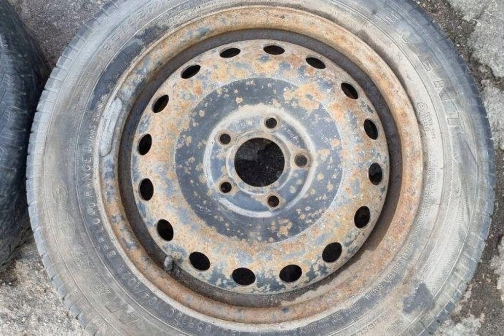 фото №7, Комплект диск nissan primastar фургон x83 1011084 2.0l дизель 84kw 2007