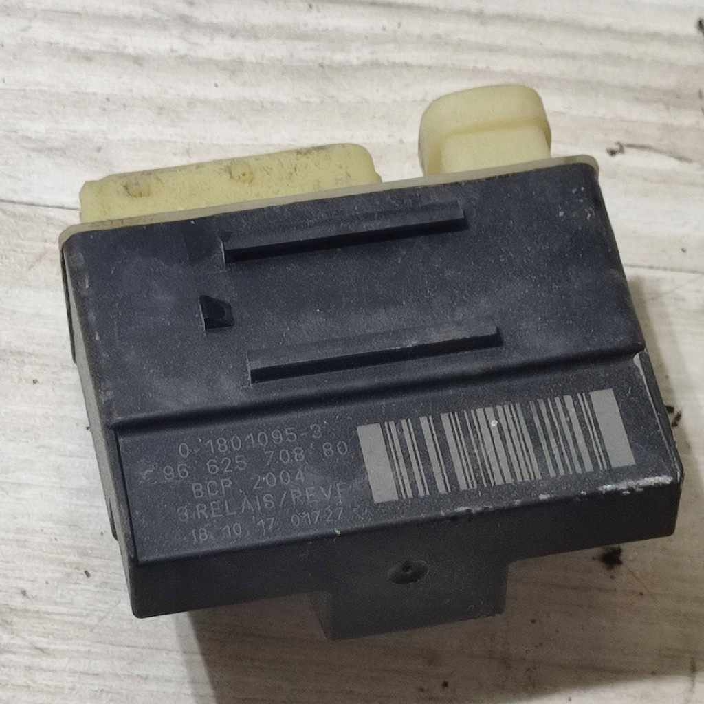 Купить Реле вентилятора радиатора peugeot 308 sw 9662570880 1.56l дизель