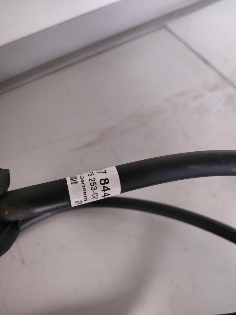 Bmw e92 шланг помпа омивача 7117844 Доставка