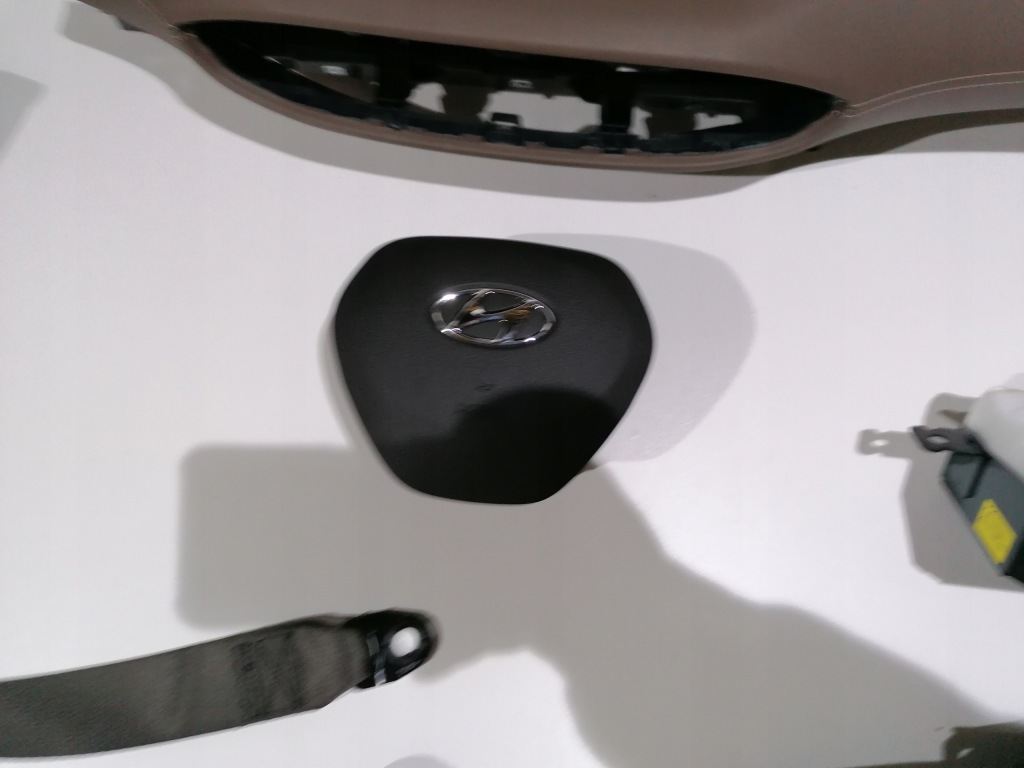 фото №6, Hyundai santa fe 4 iv 2019 приборная панель панель  подушка безопасности подушка ремни oryg демонтаж
