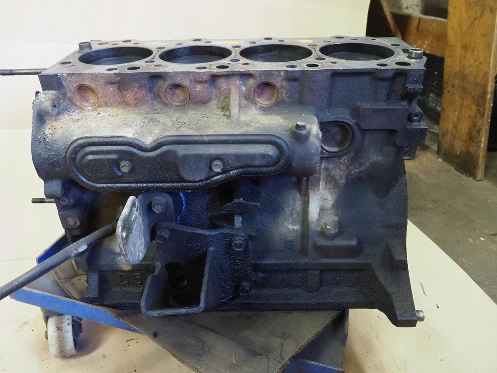 фото №11, Hyundai h1 2001r 2.5 td d4bf блок двигуна