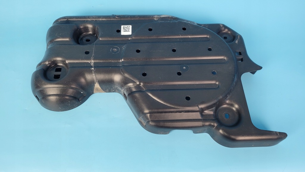 Hyundai tucson iv 22r захист  бака adblue 31520-n7000 Доставка