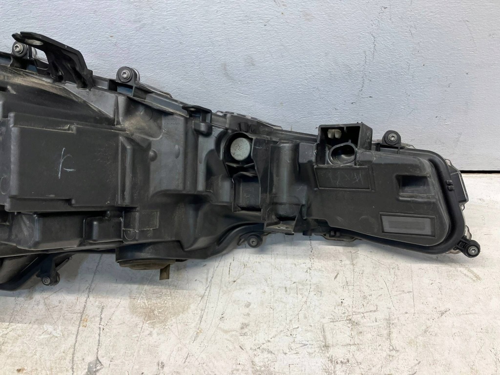 фото №11, Corolla e21 kombi хэтчбек лампа передняя левая левый перед 2 линзы модуль