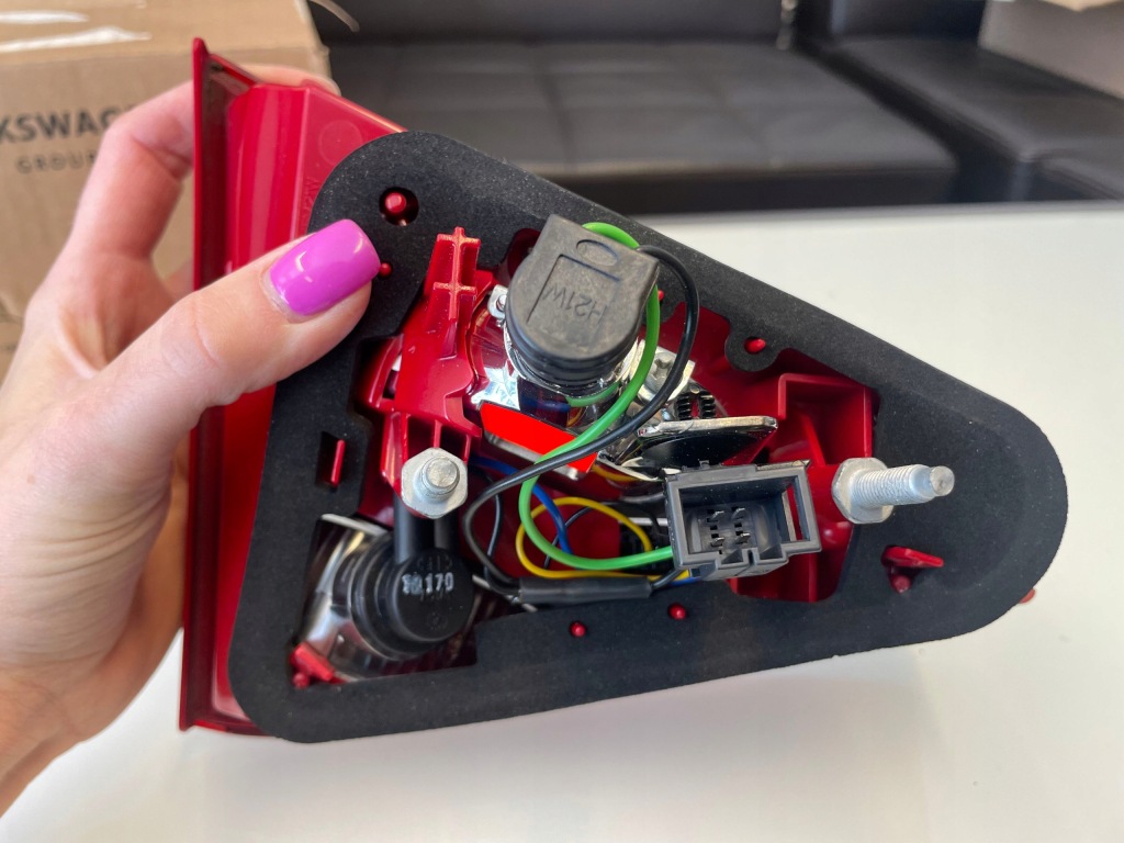 фото №6, Лампа задня задня права w кришка led audi a5 sportback 8t0945094a