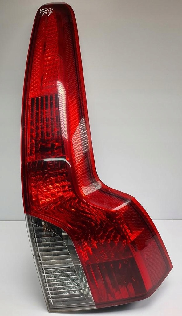 фото №1, Лампа правый задняя led volvo v50 30744542 lift europa