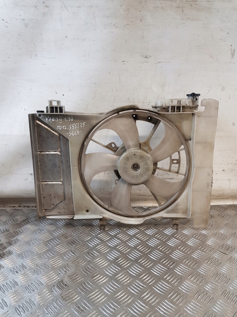 фото №1, Вентилятор радиатора + корпус toyota yaris ii 1.3b 07r-