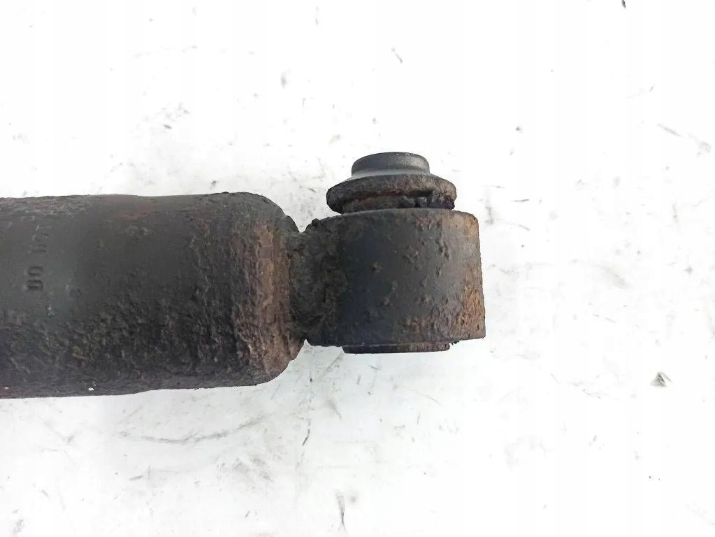 Амортизатор передний правый mercedes-benz m w163 a1633260200 34316321 2.7l Доставка