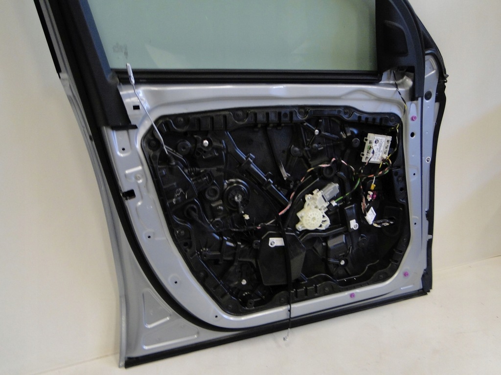 фото №10, Mercedes дверь передние левая серебристый 922 перед левый gls x167 167 maybach