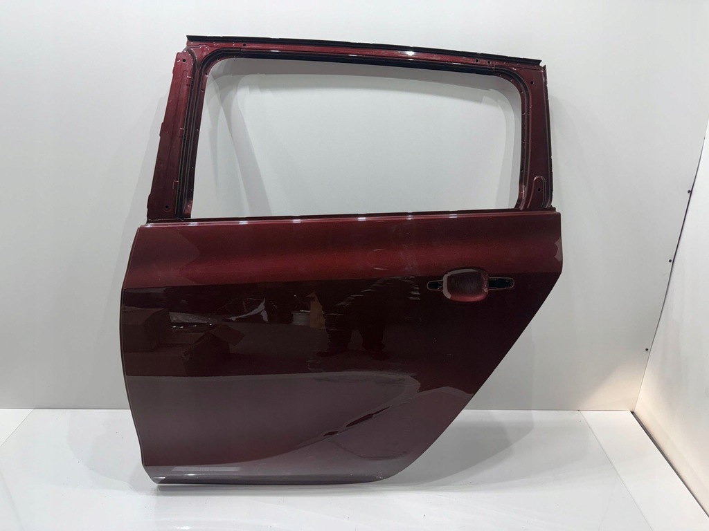 фото №1, Opel zafira c дверь левая задняя задние