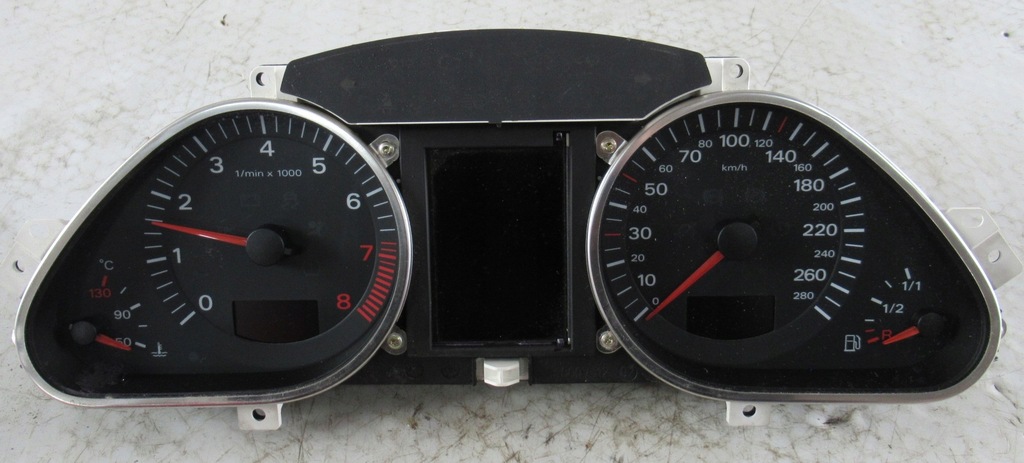 фото №5, Audi a6 c6 счетчик приборная панель 3,2 fsi 4f0920900r