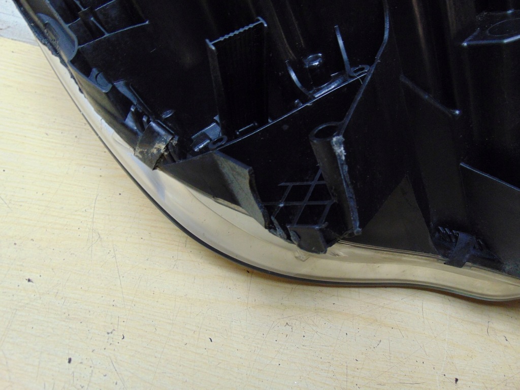 фото №13, Лампа левая перед mercedes w251 lift r klas europa