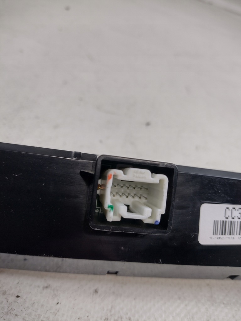 фото №10, Дисплей, часы mazda 5