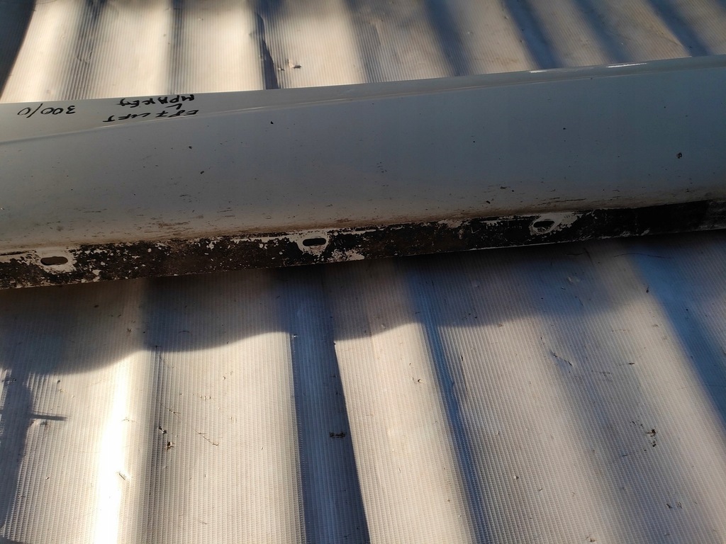 фото №10, Bmw e87 m-pakiet молдинг порог левая alpinweiss