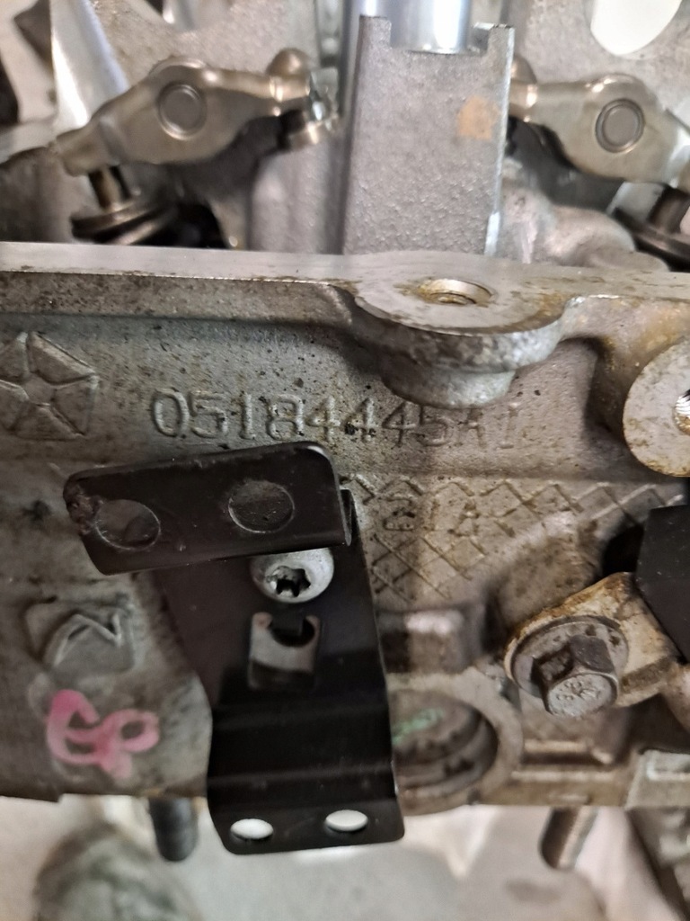 фото №8, Головка двигателя левая dodge durango 2011+