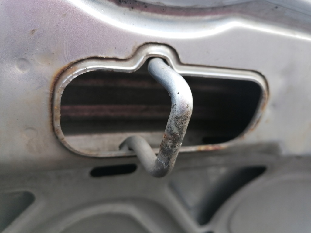 фото №6, Vw fox капот крышка двигателя la7w