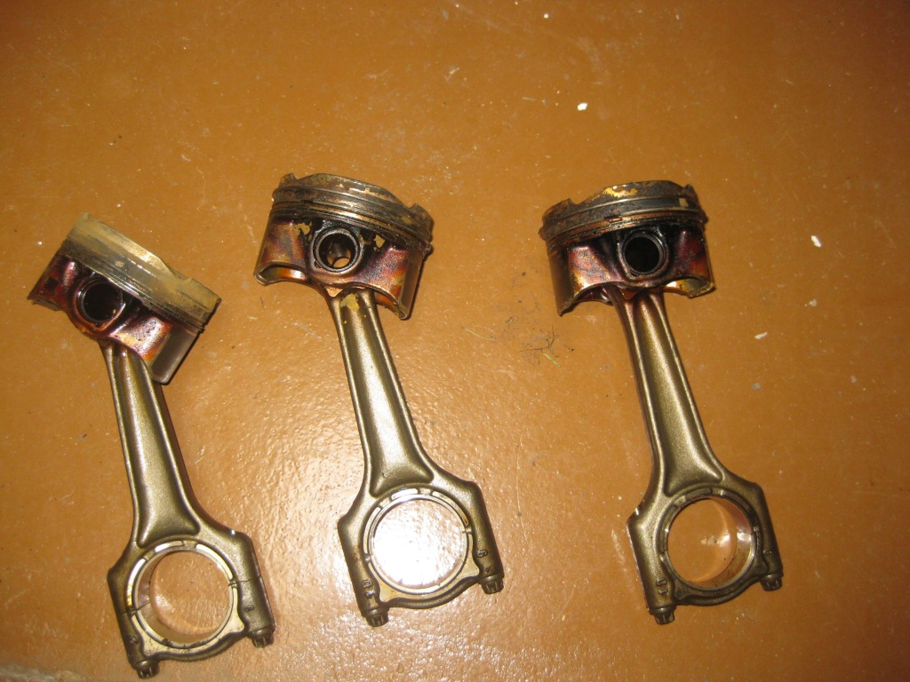 фото №1, Поршень шатун bmw mini 1.5 b38a15a