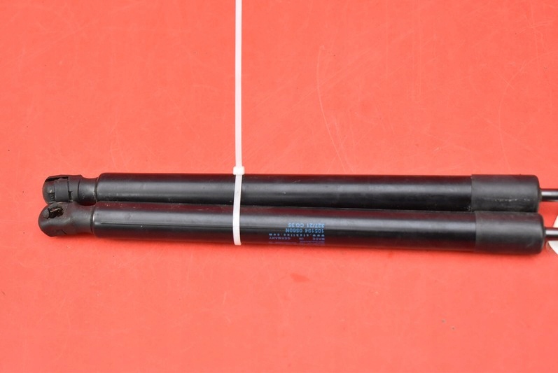 фото №5, Привід амортизатори кришки 105194 audi q7 4l 05-09