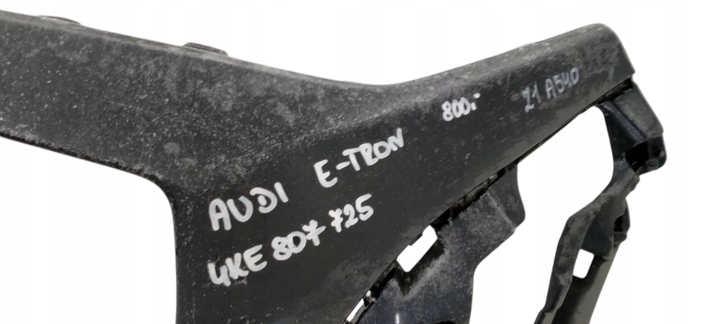 фото №7, 4ke807725 audi e-tron 2021- бампер передний перед