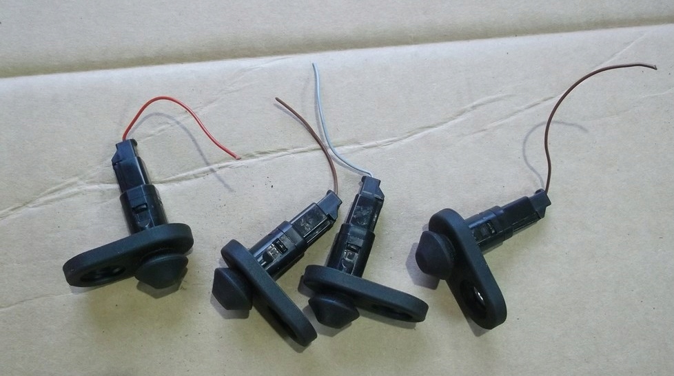 фото №1, Toyota prius iv датчик кінцевий двері 19r