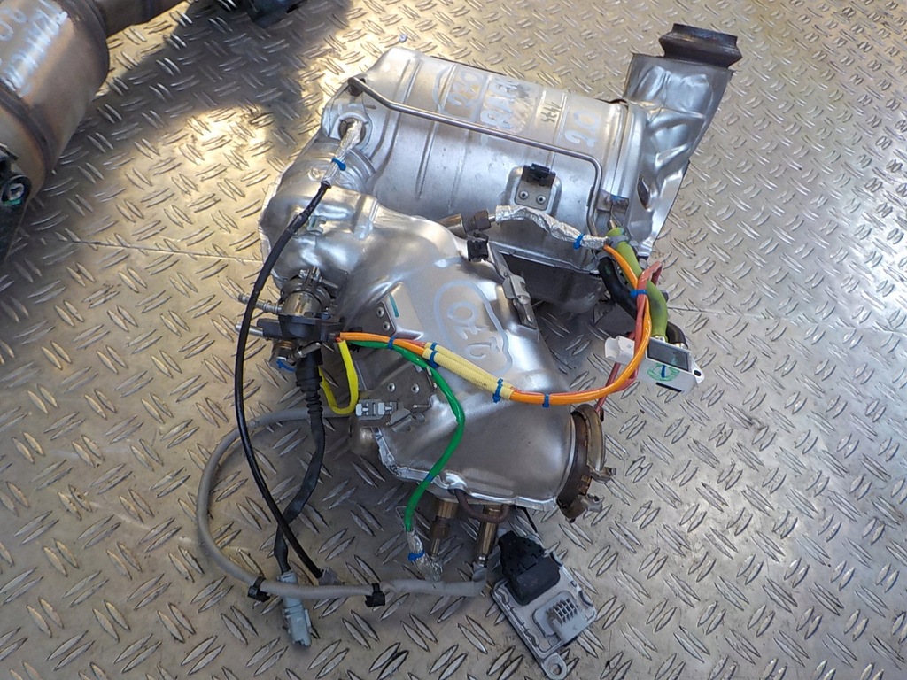 фото №11, Trafic iii 2.0 lift катализатор выхлоп dpf adblue